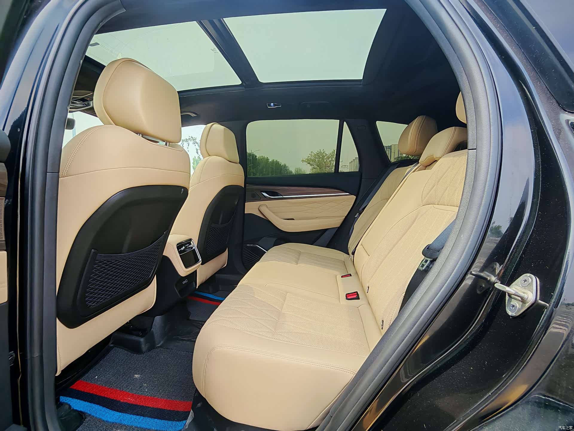 Geely Xingyue L, 2025 4