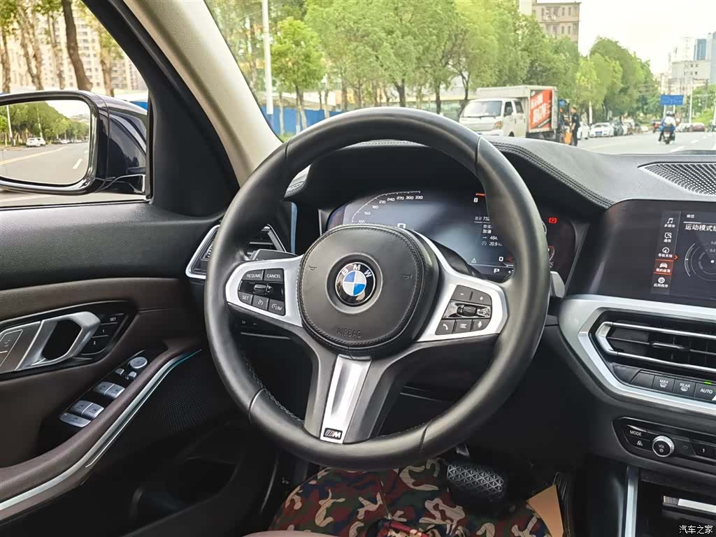 BMW 3 Series, 2021 11