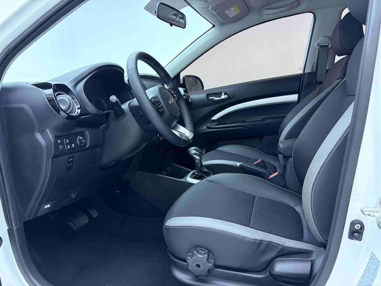 Kia KX1, 2023 7