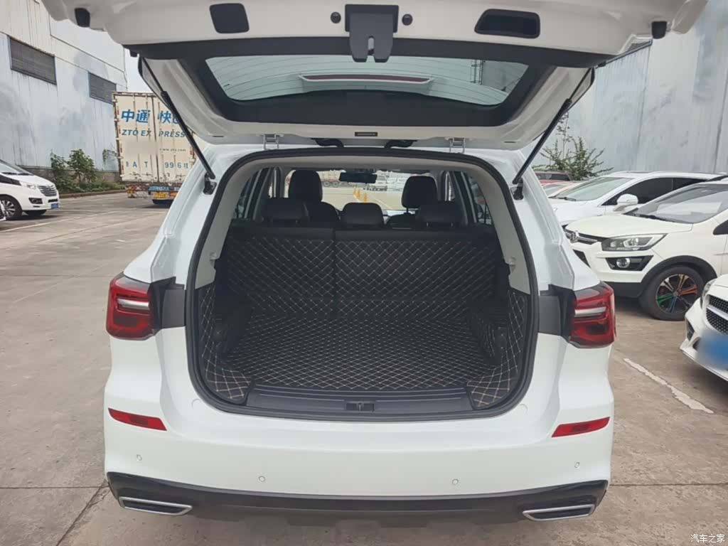 Roewe RX5, 2025 19