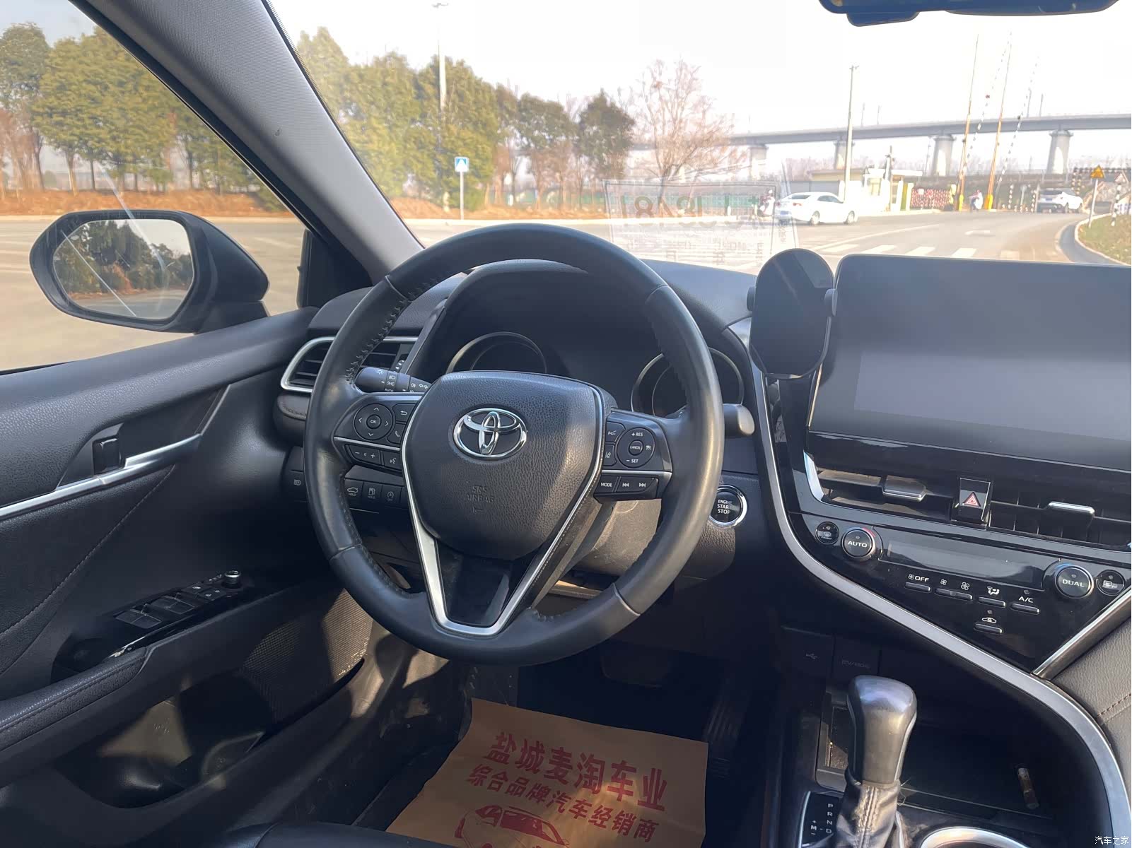Toyota Camry, 2023 15