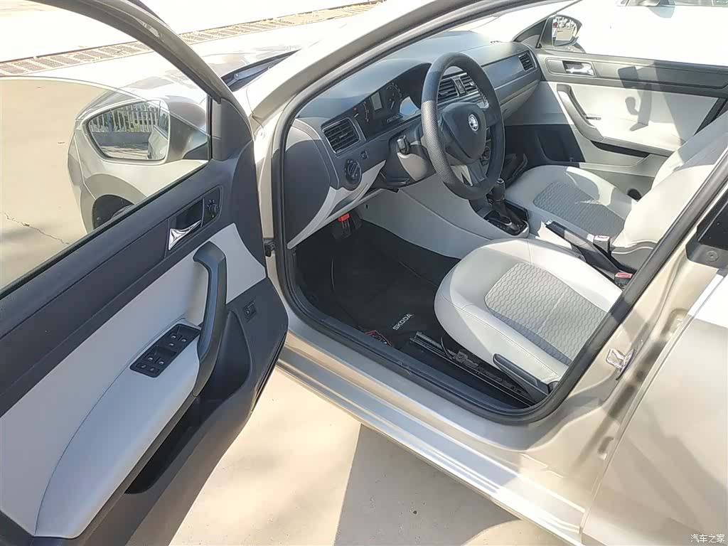 Skoda Rapid, 2015 16
