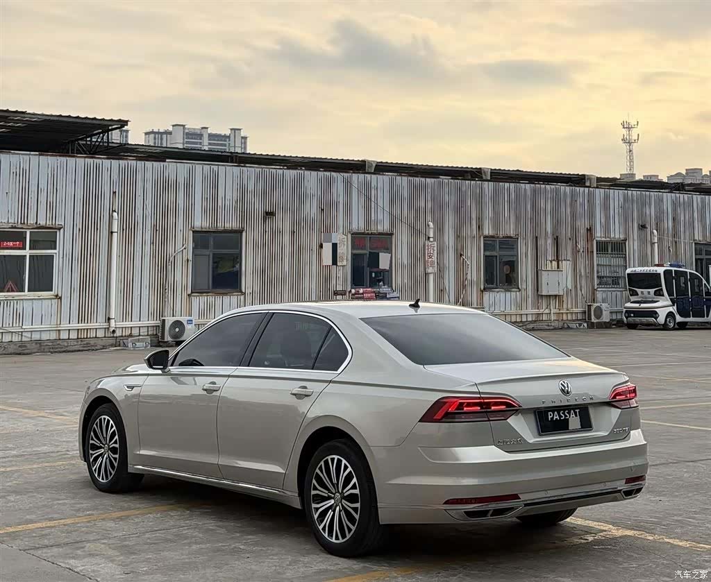 Volkswagen Phideon, 2018 4