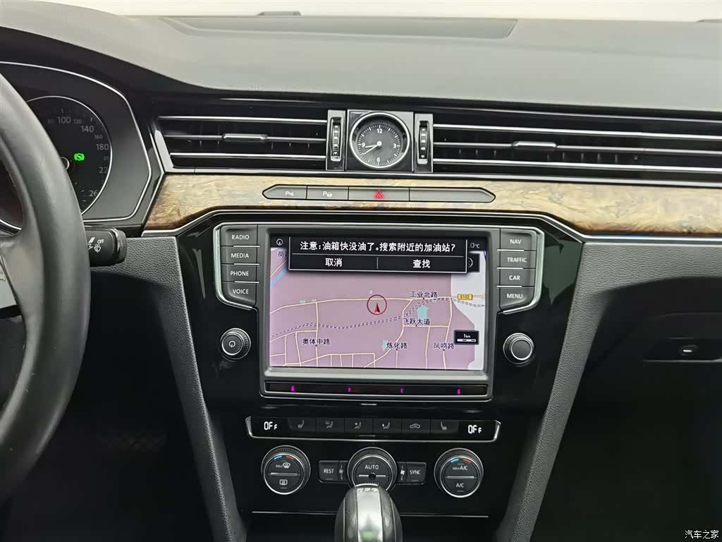 Volkswagen Magotan, 2017 12