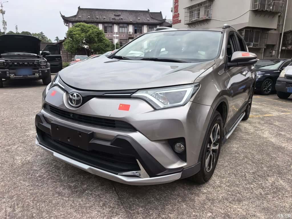 Toyota RAV4, 2018 2