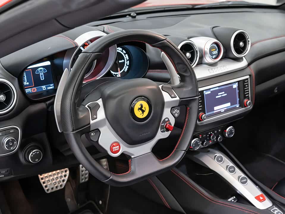 Ferrari California T