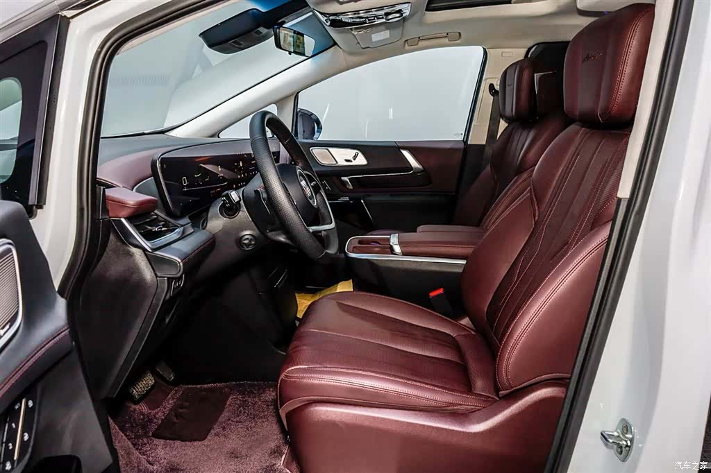 Buick Century, 2025 9