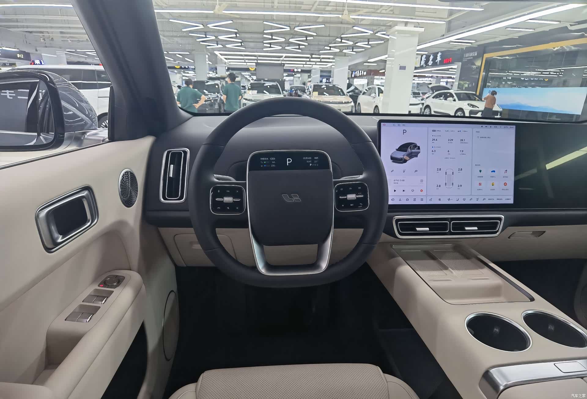 Li Auto L8, 2025 6