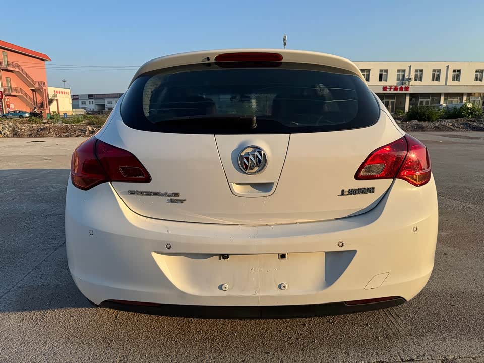 Buick Yinglang Buick Yinglang