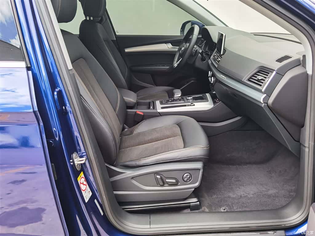 Audi Q5L, 2019 21