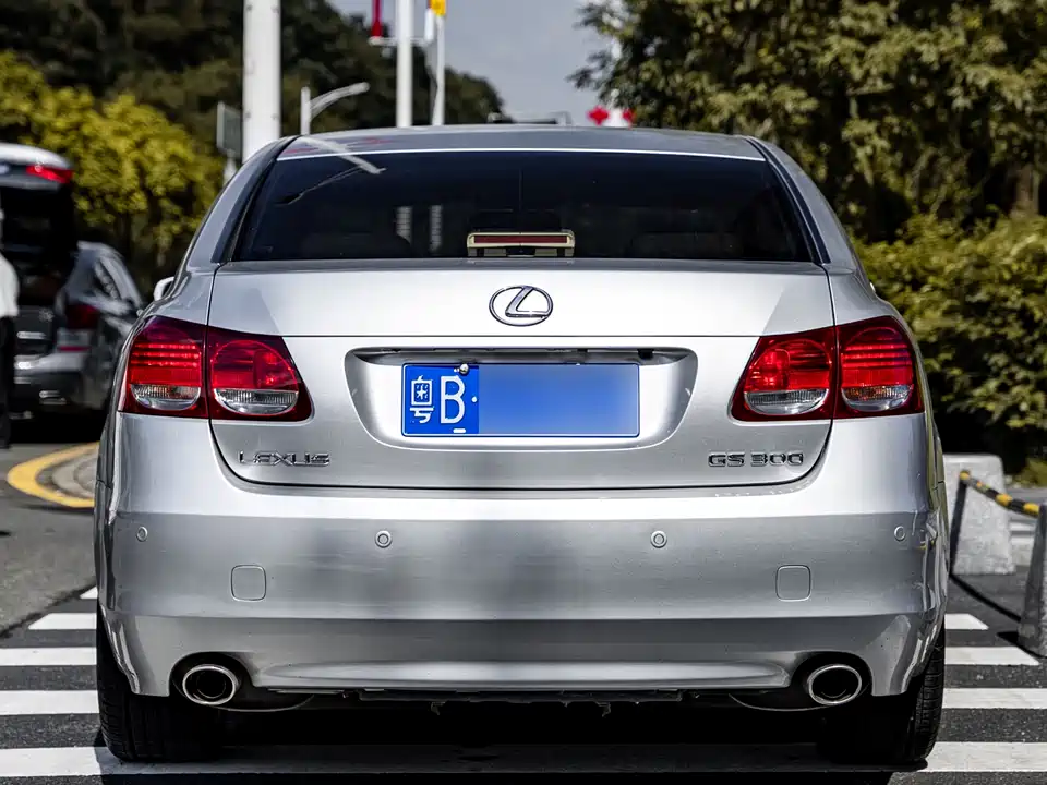 Lexus GS