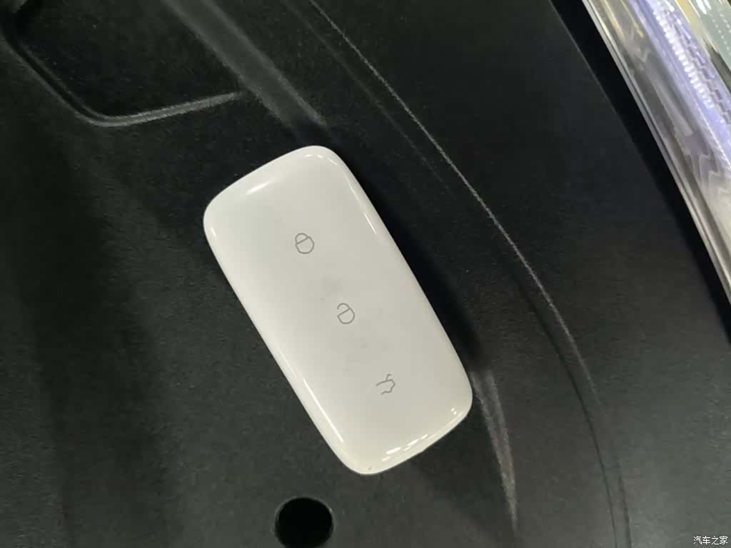 NIO ES8, 2024 17