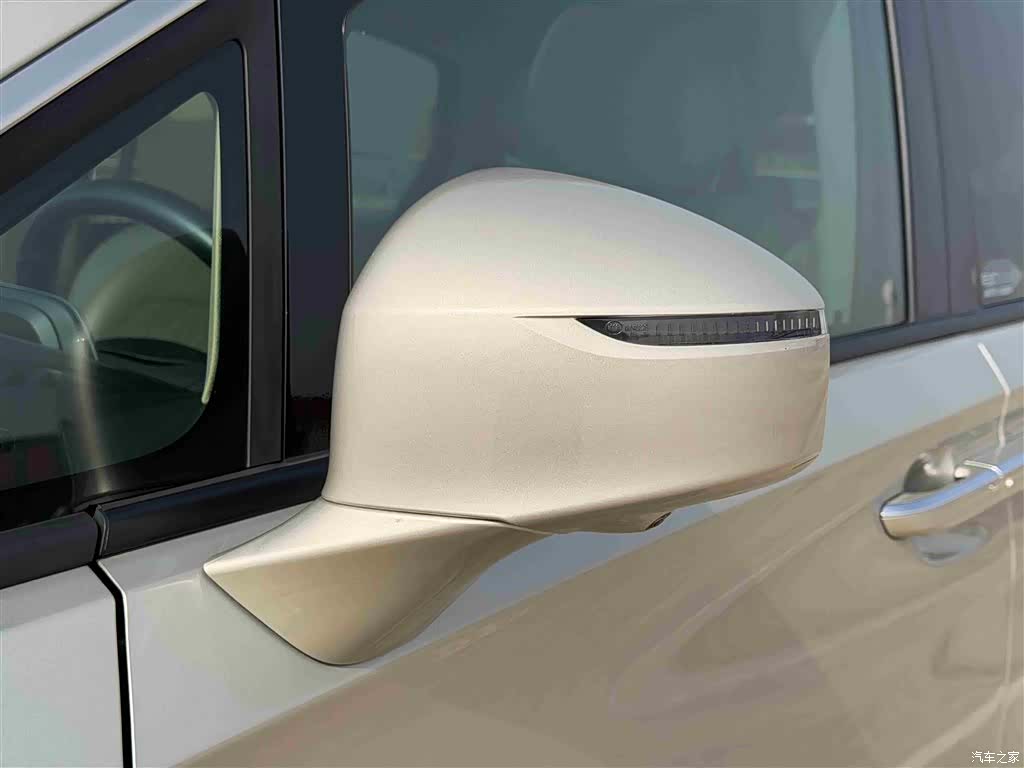 Buick GL8, 2022 17