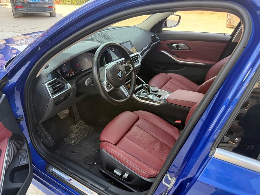 BMW 3 Series 2022, фото 4