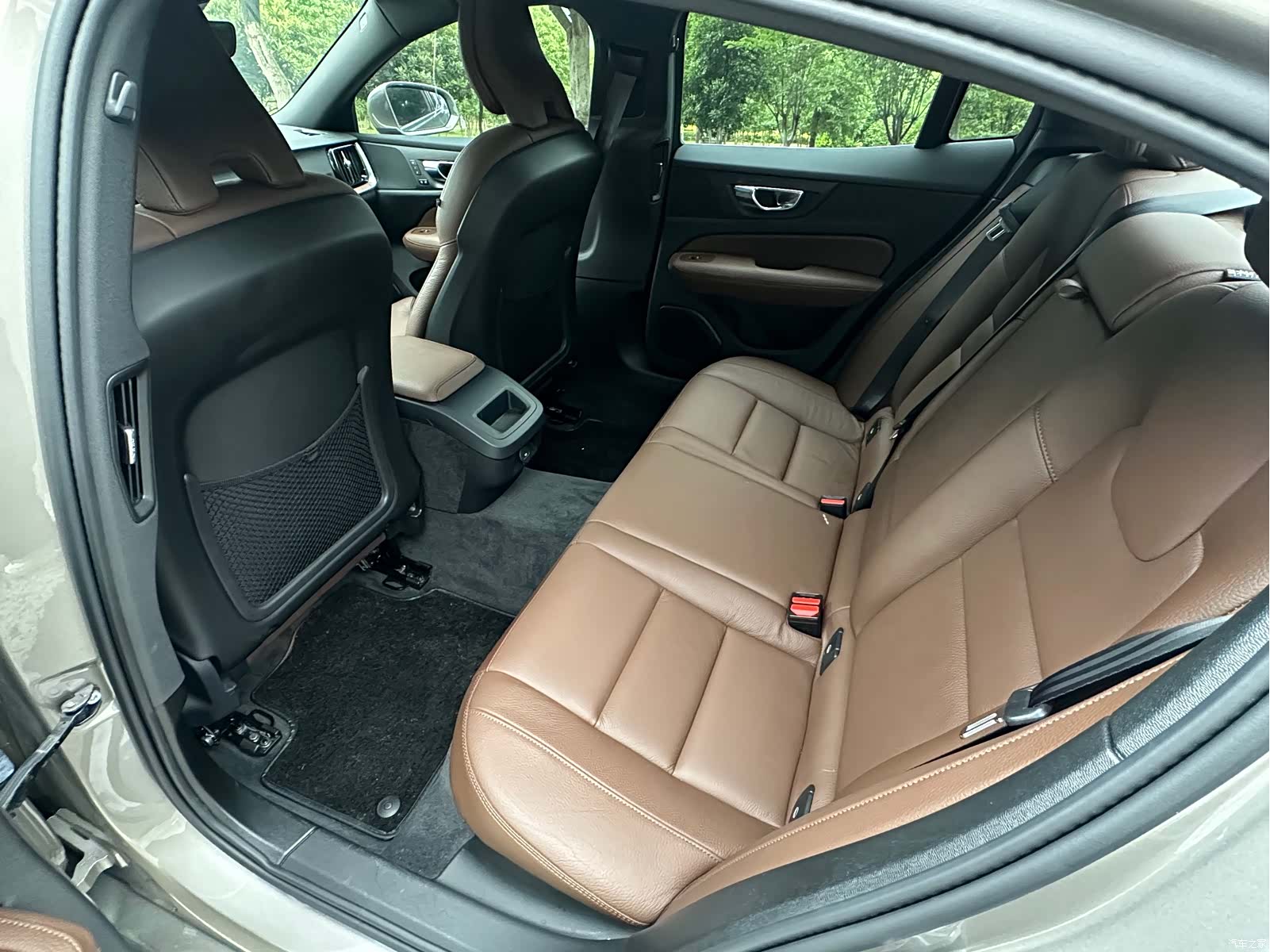 Volvo S60, 2022 6