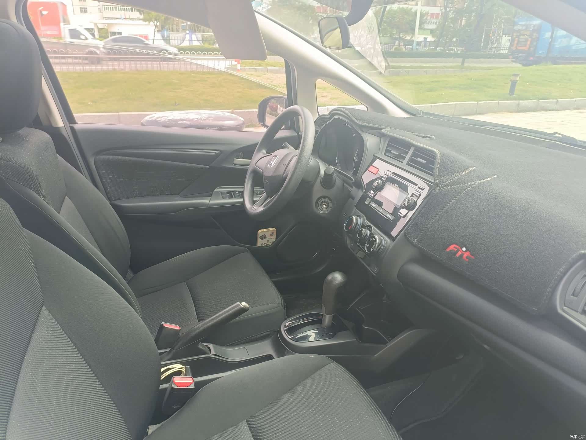 Honda Fit, 2017 6