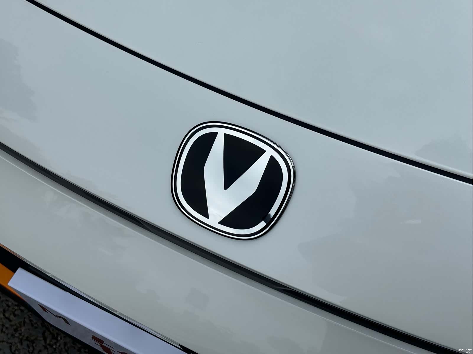 Changan UNI-V, 2024 7