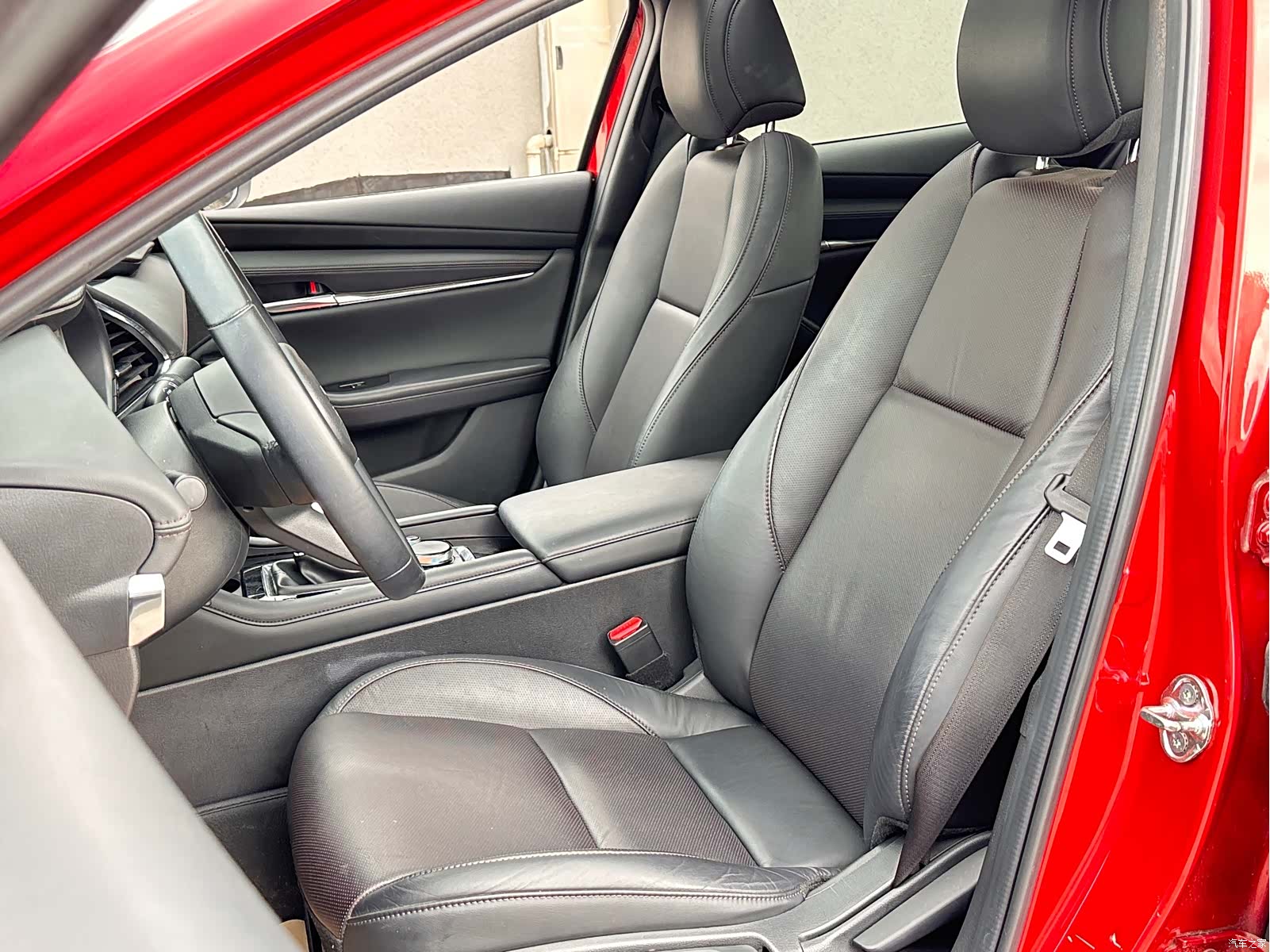 Mazda Mazda3, 2020 10