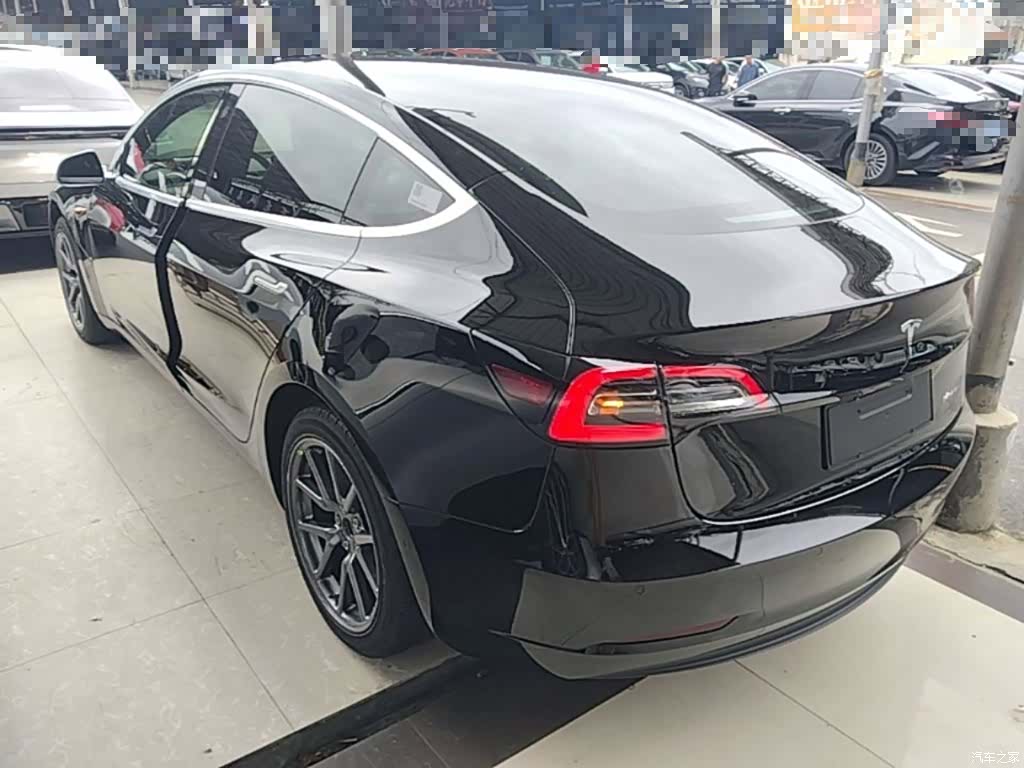 Tesla Model 3, 2020 все фото