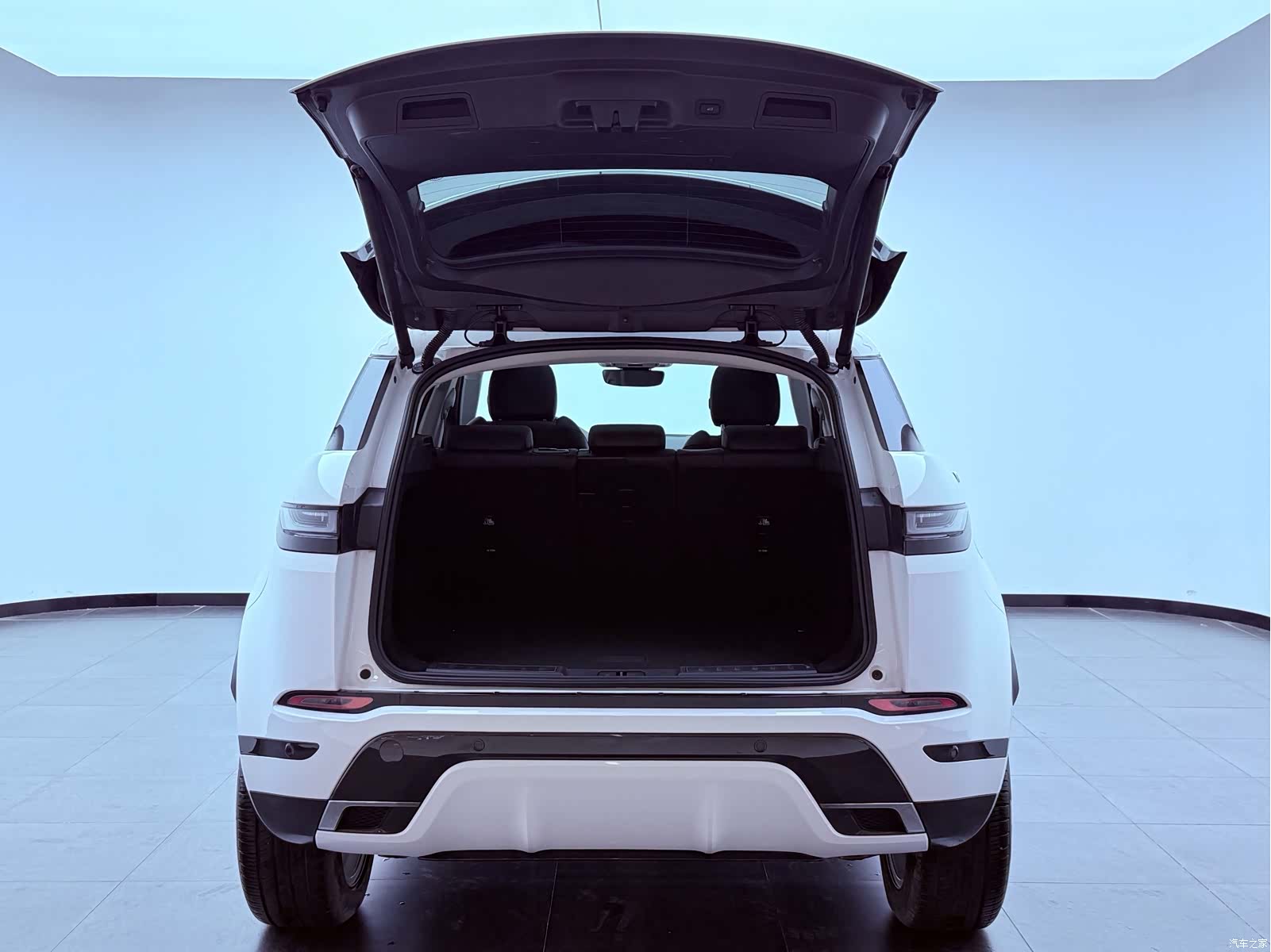 Land Rover Range Rover, 2023 29