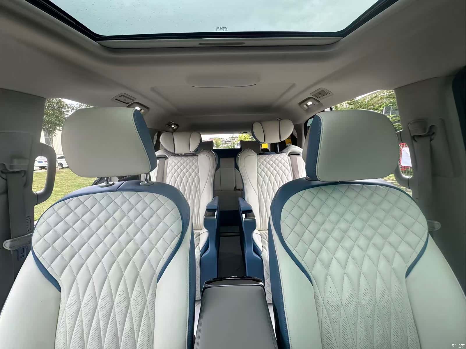 Buick GL8, 2022 25