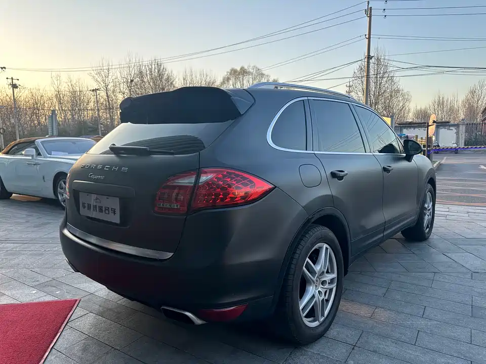 Porsche Cayenne