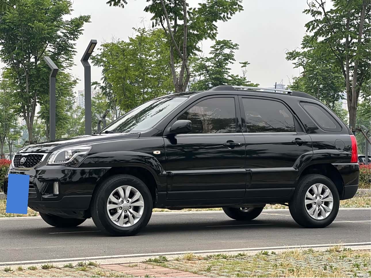 Kia GL