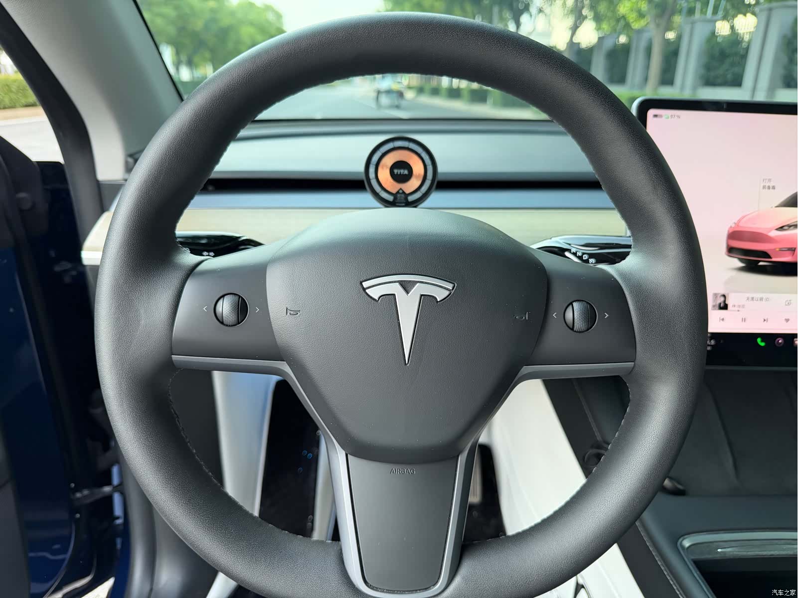 Tesla Model Y, 2023 11