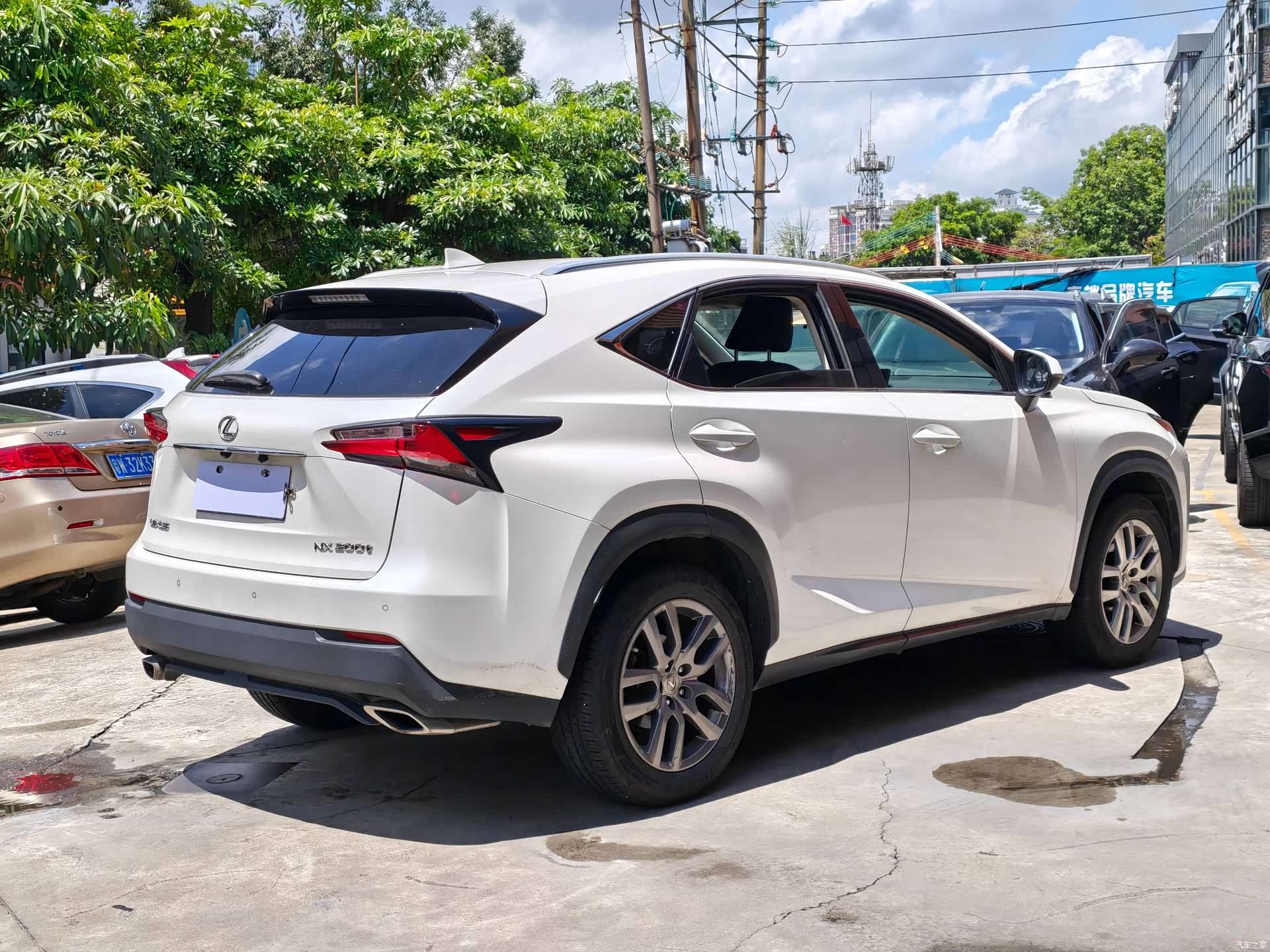 Lexus NX, 2017 8