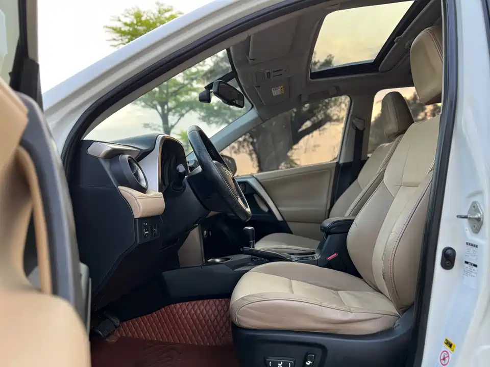 Toyota RAV4 Rongfang