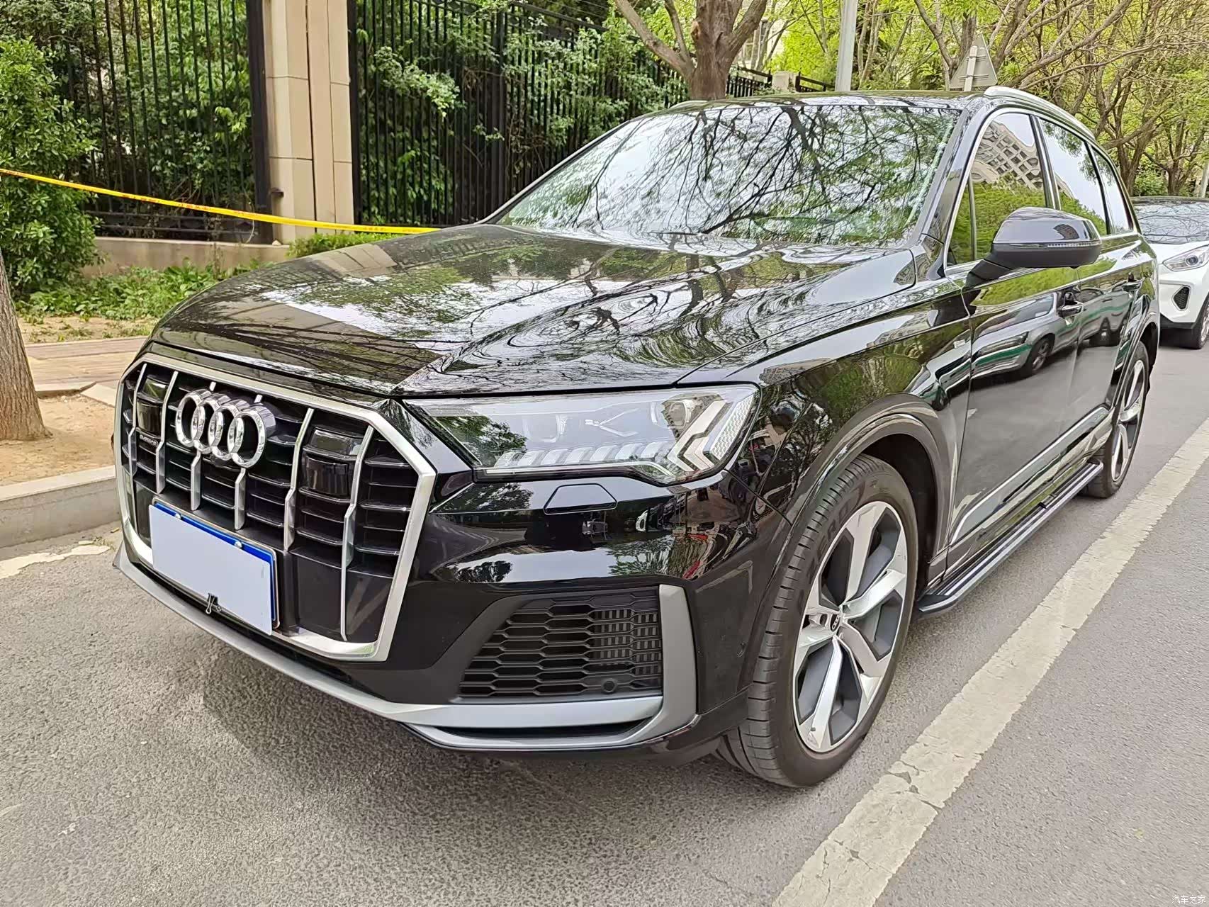 Audi Q7, 2021 1