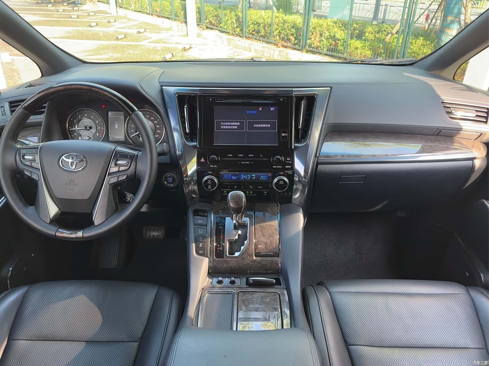 Toyota Alphard, 2018 19