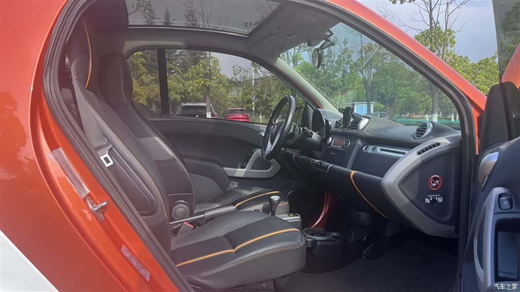 Smart Fortwo, 2015 8