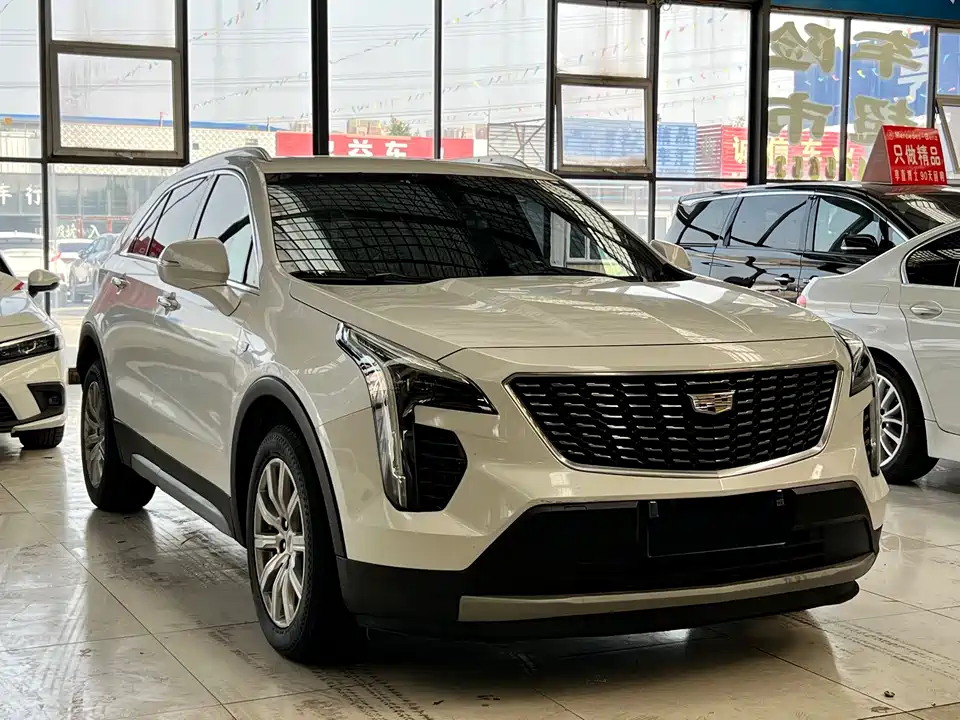 Cadillac XT4