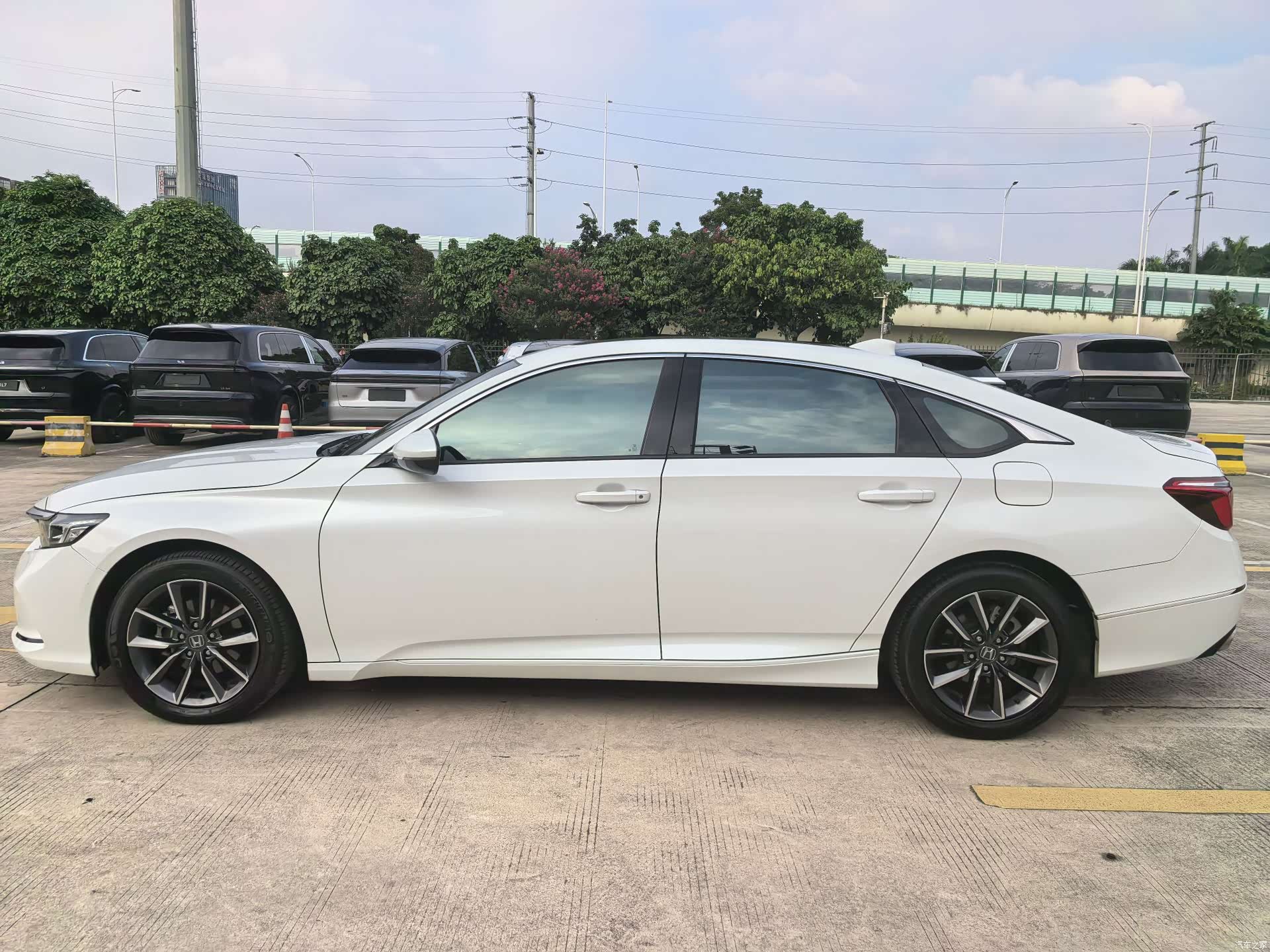 Honda Inspire, 2022 4