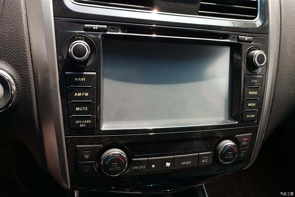 Nissan Teana, 2013 13