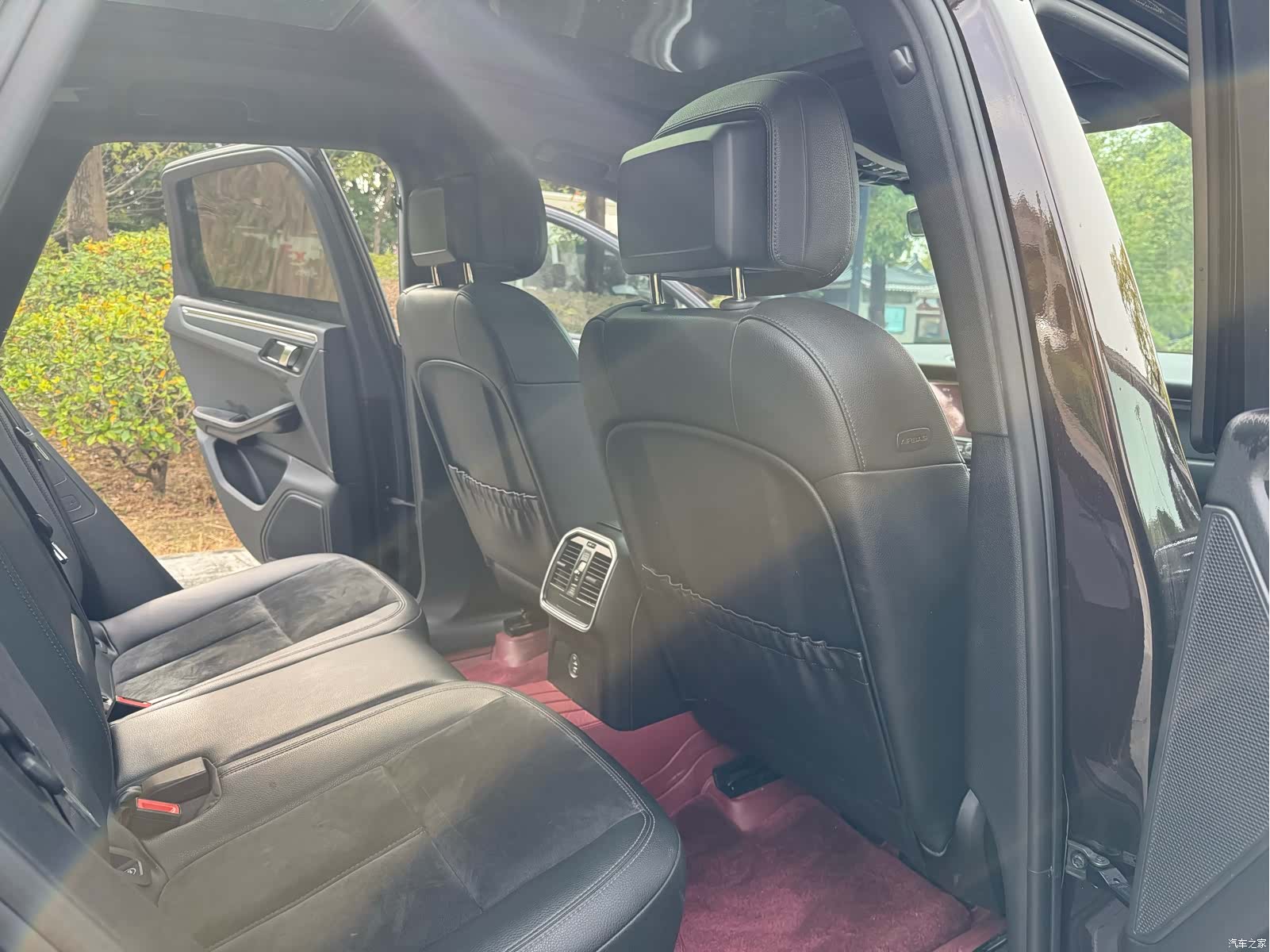 Porsche Macan, 2019 12