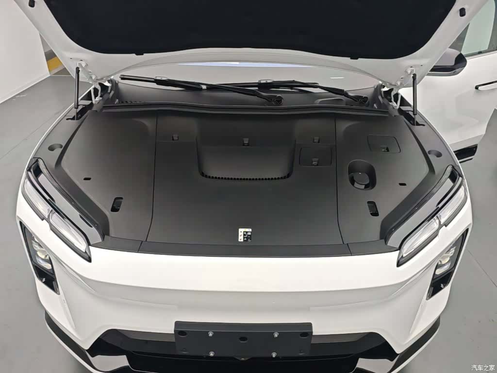 NIO EC6, 2025 20