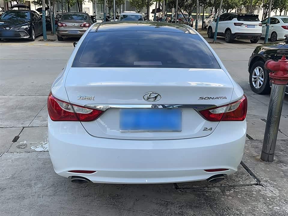 Hyundai Sonata