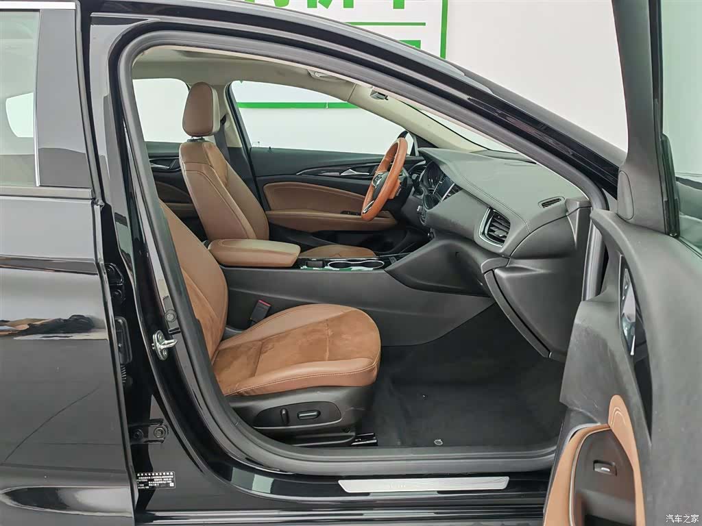 Buick Regal, 2022 23