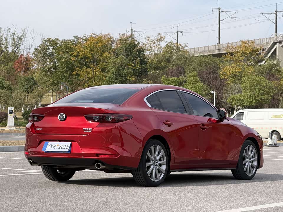 Mazda 3 Angkesaila