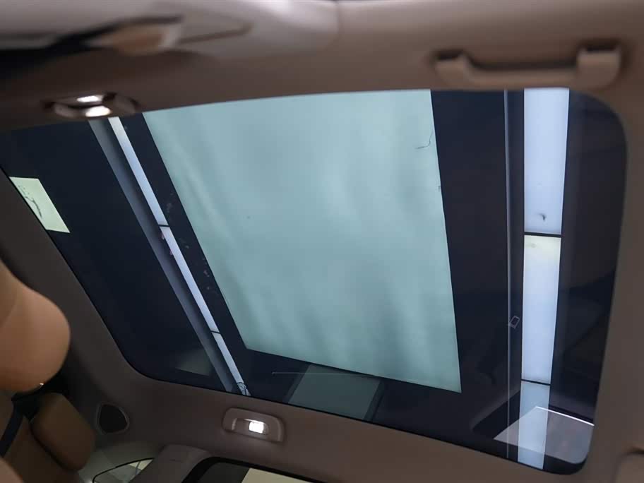 AITO Ask the world M5