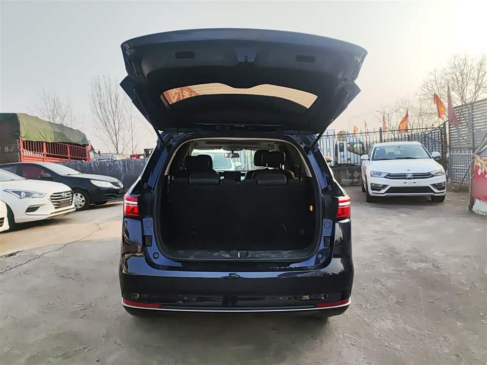BYD Song MAX