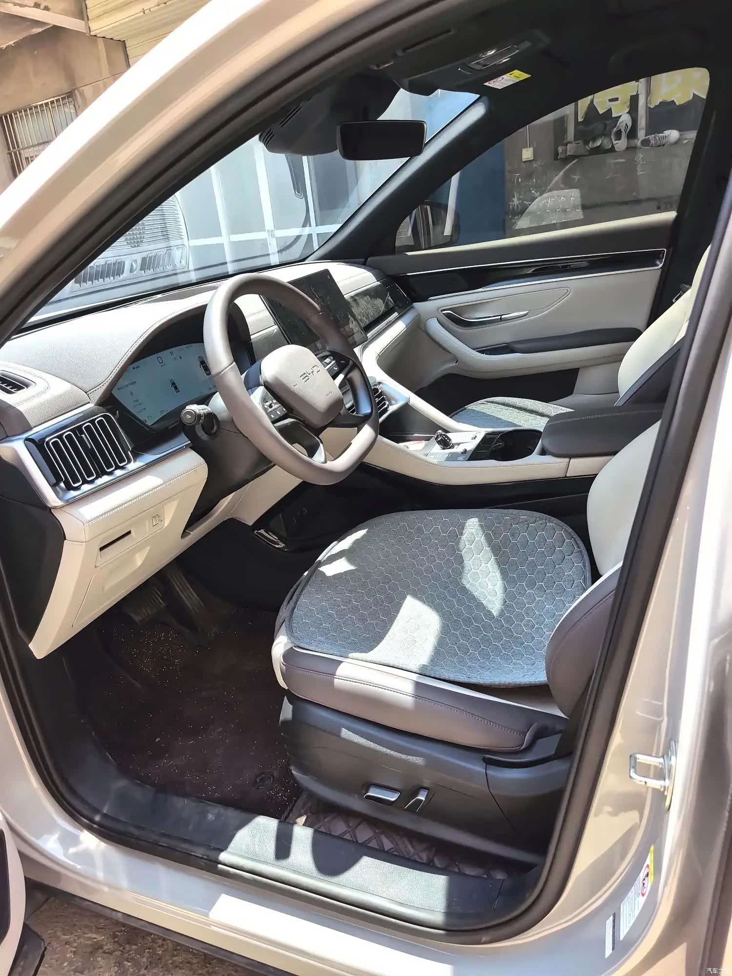 BYD Song, 2025 14