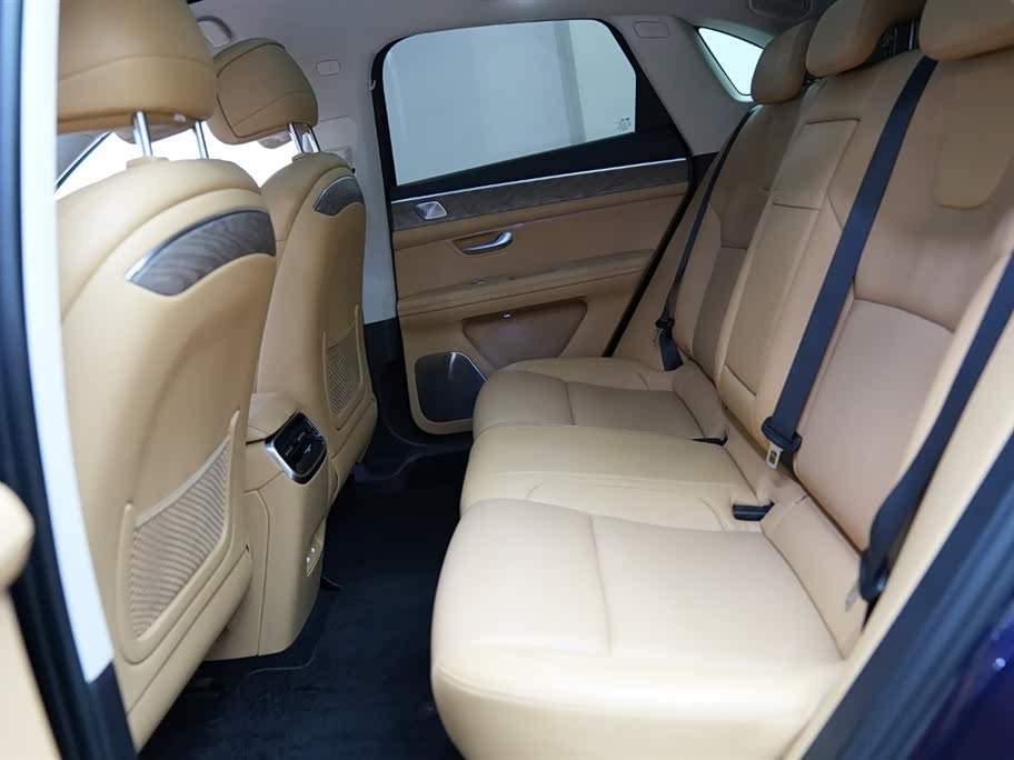 AITO Ask the world M5