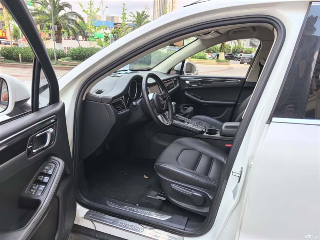 Zotye SR9, 2017 16