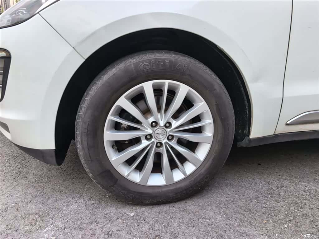 Zotye SR9, 2017 23