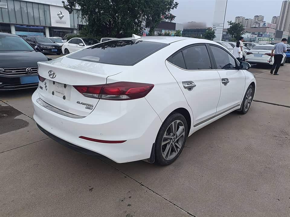 Hyundai Lead