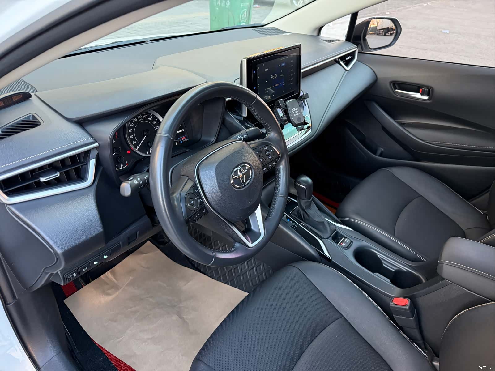 Toyota Corolla, 2020 11