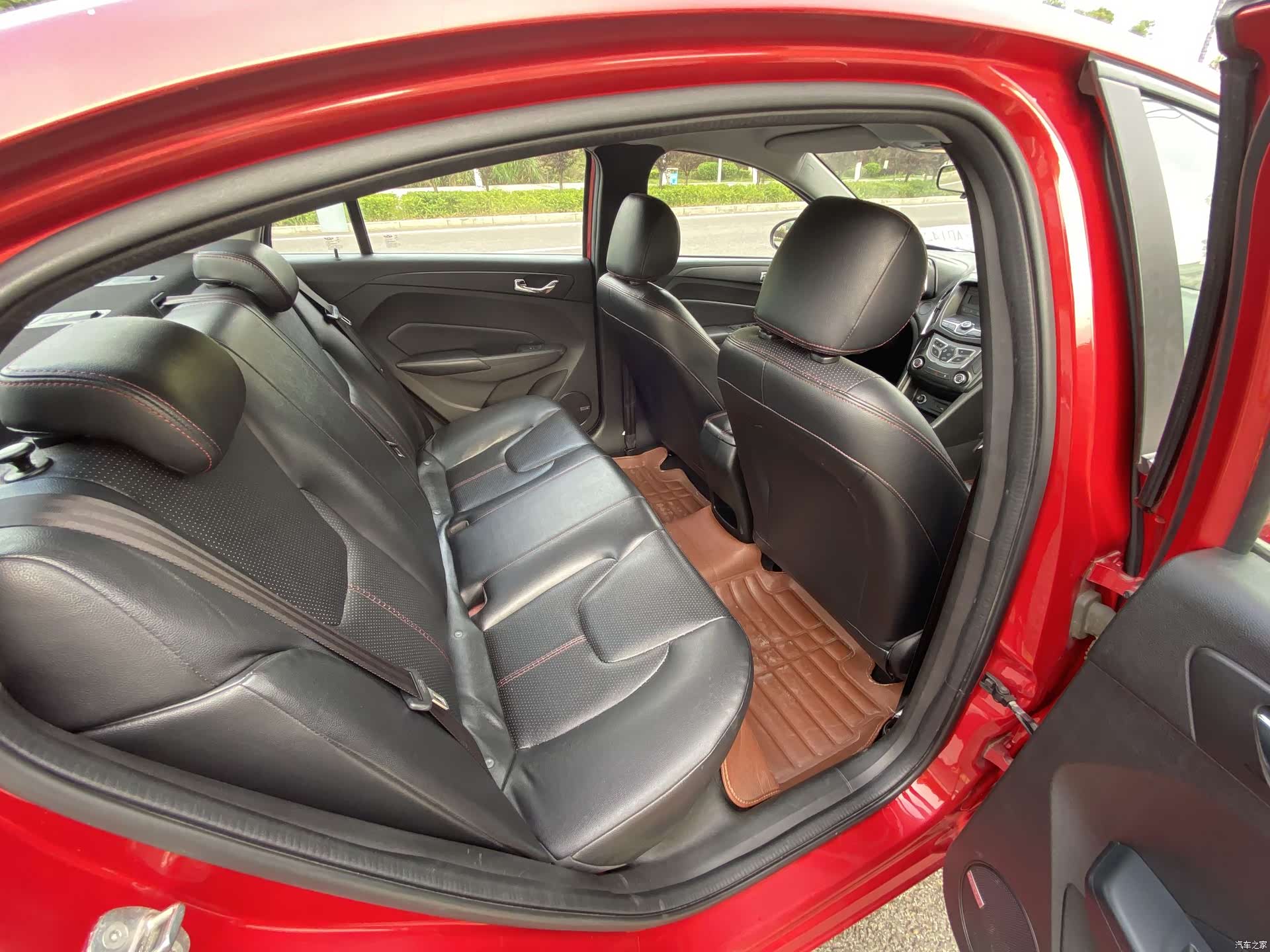 Chery 5, 2016 15